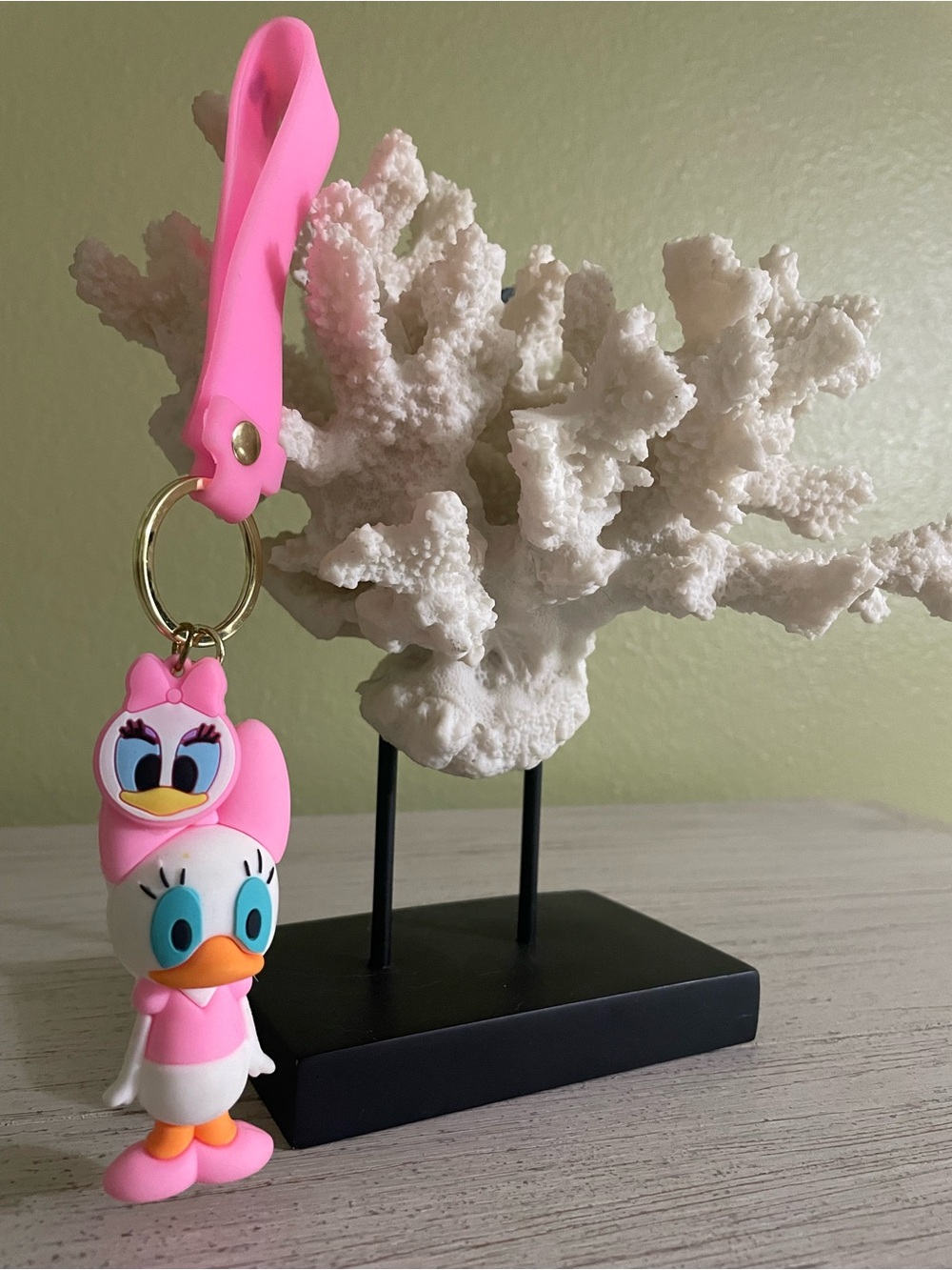 Pink Daisy Duck Silicone Keychain Charm